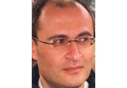 Микаел Айрапетян: Западу пока не дано менять власть в Армении
