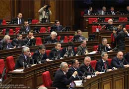 Члены РПА проводят закрытое заседание в парламенте