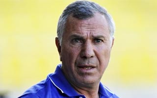 Варужан Сукиасян отстранен от должности главного тренера национальной футбольной сборной Армении