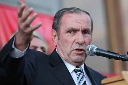 Levon Ter-Petrosyan refuted rumors that Nikol Pashinyan is his  "political godason"