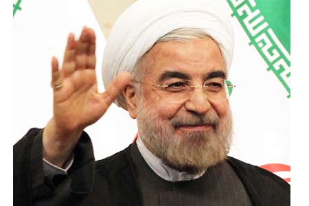 Hassan Rouhani arrives in Yerevan 