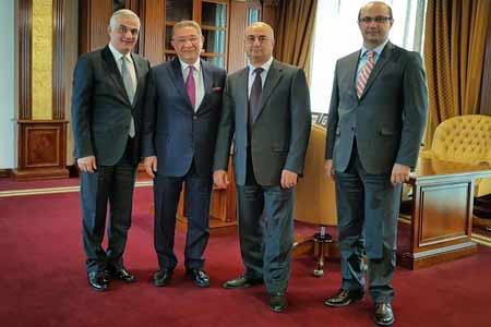 Արդշինբանկի ղեկավարությունը պարգևատրվել է Հայաստանի բանկային միության կողմից