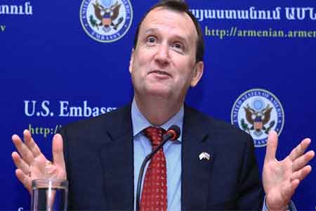 USA Ambassador to Armenia expressed readiness to support Yelq bloc 