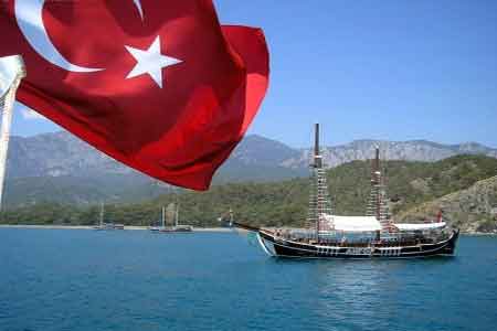 Премьер Турции вновь подчеркнул "нерушимую позицию Анкары по урегулированию карабахского конфликта"