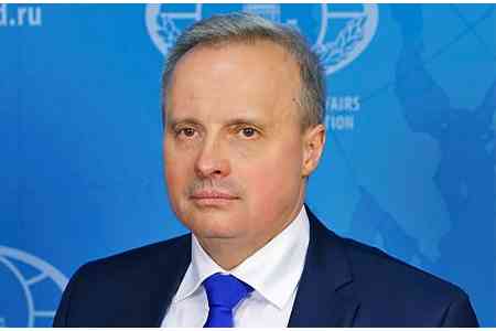Ректор ЕрМУ и посол России в Армении обсудили перспективы сотрудничества