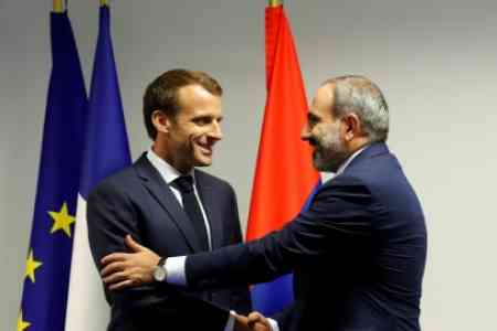 Pashinyan-Macron talks kick off at the Elysee Palace