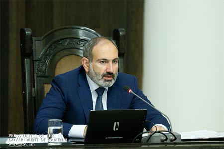 Nikol Pashinyan meets with members of "My Step" faction in Yerevan