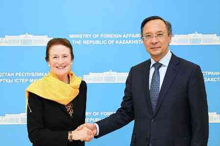 Министр иностранных дел РК встретился в Астане с главой ЮНИСЕФ