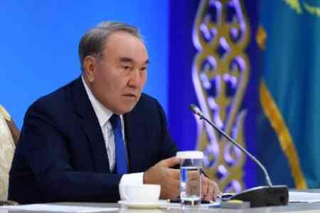 Назарбаев: Кредитовать надо только успешные компании
