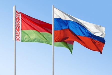Владимир Жарихин предложил альтернативу Союзному государству России и Беларуси