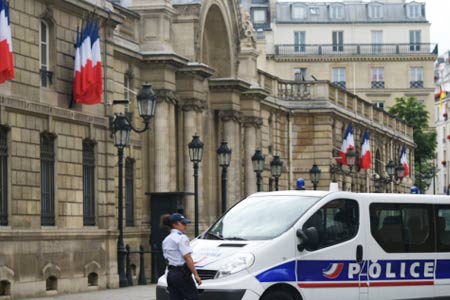 Armenian Foreign Ministry and Embassy in France strongly condemn  attack on Nouvelles dArmenie