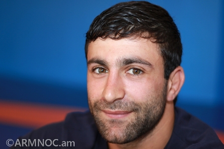 Борец Армен Меликян завоевал золото на чемпионате мира по греко-римской борьбе