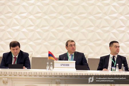 Глава КГД: Армения заинтересована в обмене информацией стран ЕАЭС с Вьетнамом, поскольку в данном случае речь идет о быстро развивающемся рынке