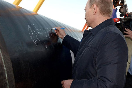 «Газпром» запустил газопровод «Сила Сибири» в Китай