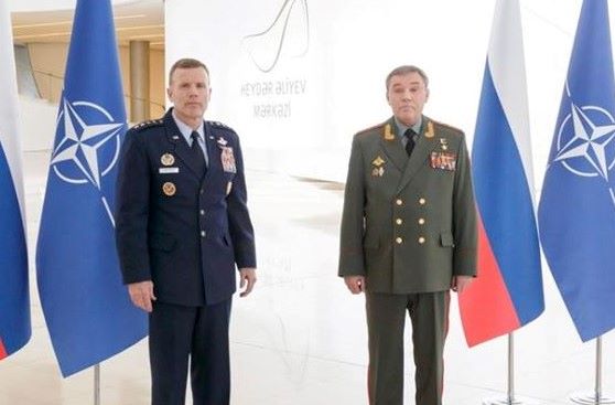 Глава Генштаба РФ и главком ОВС НАТО встретились в Баку