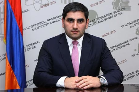 Учитывая чрезвычайное положение в Армении замминистра образования провел встречу с ректорами ВУЗ-ов