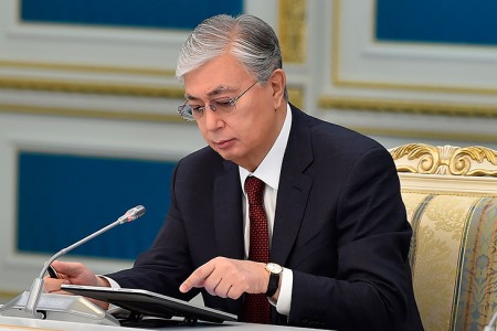 Министр экономики принял Посла Казахстана
