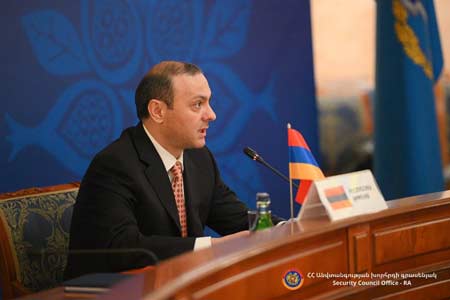 Armenia`s foreign-policy diversification not directed against anyone  - Artur Grigoryan 