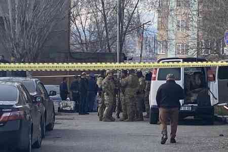Человек с гранатой удерживал полицейский участок в ереванском районе Нор-Норк