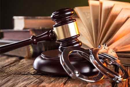 Փաստաբանների պալատի նախագահը դատի է տվել Արսեն Թորոսյանին