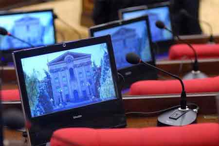 Парламент Армении отказался включать в повестку вопросы, предложенные фракцией "Процветающая Армения"