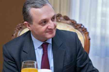 Mnatsakanyan told Zarif about the situation on the  Armenian-Azerbaijani state border