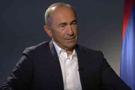 Robert Kocharyan`s defense continues to insist on changing the  preventive measure against latter