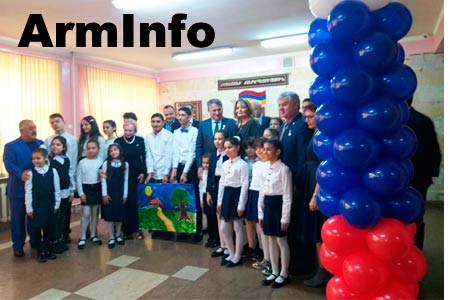Школы Армении открыли свои двери перед первоклассниками