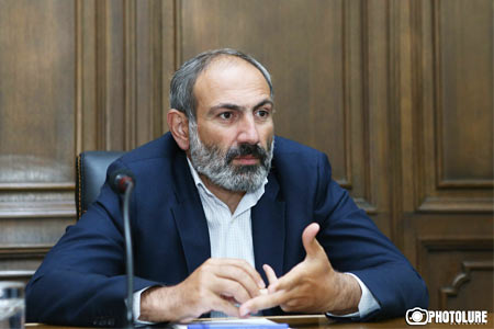 Armenian PM continues to discuss anti-crisis measures to neutralize  the effects of coronavirus