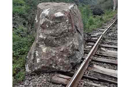ANADOLU: Azerbaijan intends to negotiate with Russia on the  construction of a railway through the territory of Armenia