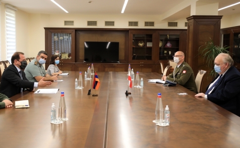 Հայաստանն ու Լեհաստանը պայմանավորվել են վերականգնել ռազմական ոլորտում համագործակցության դինամիկան