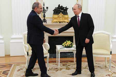 Пашинян рассказал Путину о внутриполитической ситуации в Армении