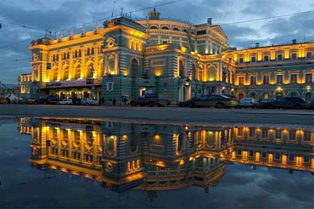 The Mariinsky Theater records Beethoven`s symphonies performed by the  National Philharmonic Orchestra of Armenia