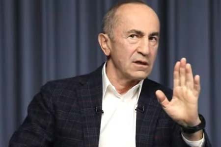 Роберт Кочарян: Переговорным путем возможно восстановить территории Арцаха, хотя бы в границах бывшего НКАО