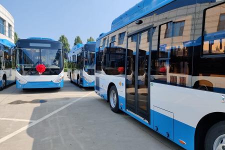 Мэрия Еревана выведет на транспортную линию 211 новых 8,6-метровых автобуса