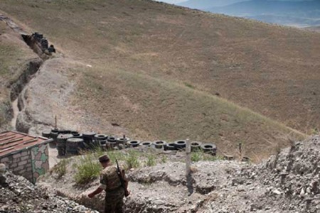 NSS of Armenia assures: Armenian border guards continue to serve on  Mount Pela