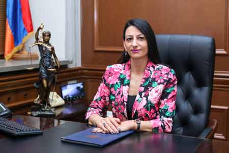 Омбудсмен Армении рассказала послу Швейцарии о попранных правах арцахцев