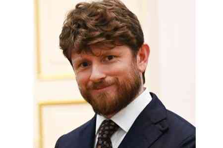 Посол Франции подчеркнул дружбу с Арменией на фоне визита Макрона в Индию