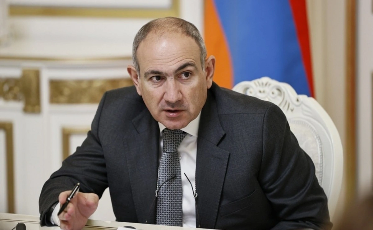 Armenian premier sends officials to U.S., Moldova to establish  contacts with representatives of Armenian communities