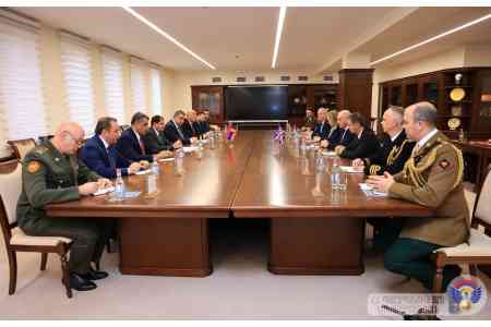 Armenia, United Kingdom discuss defense cooperation