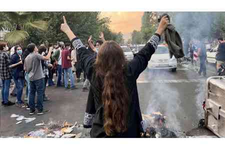 Iranian hackers uncover a network of 600 Mossad agents