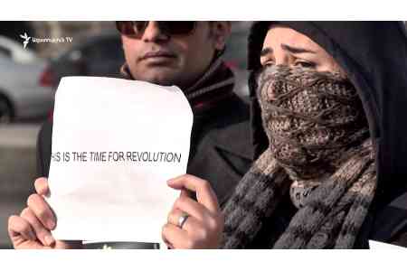 Several dozen citizens held rally outside Iranian embassy in Yerevan,  expressing support for protesters in Iran