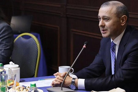 Armenian Security Council Secretary meets with EU Partnership Mission delegation
