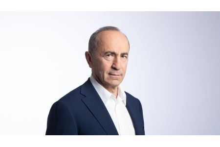 Кочарян отметил, что в случае прихода к власти продолжит усилия по международному признанию Геноцида армян