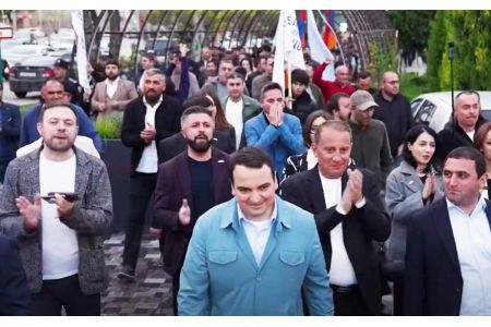 Strong Armenia promises Charentsavan residents  to restore  city`s  industrial potential