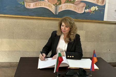 The President of Bulgaria visited Yerevan School No. 131 named after Bulgarian poet Peyo Yavorov