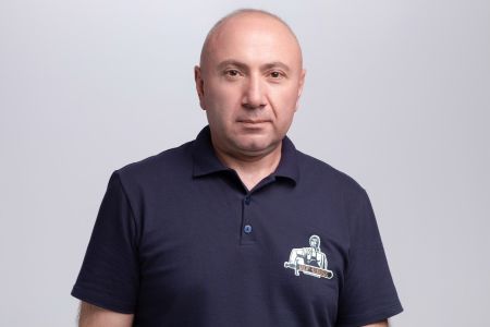 Андраник Теванян отреагировал на обвинения Пашиняна в свой адрес: Это ты госизменник
