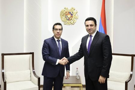 Секретарь Совбеза Армении попрощался с послом Бразилии