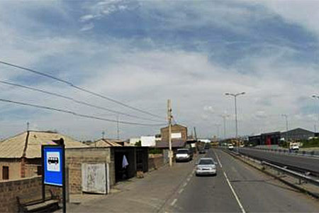Construction of a traffic interchange connecting the road from the capital`s Noragavit district to Artashat will begin on October 5.
